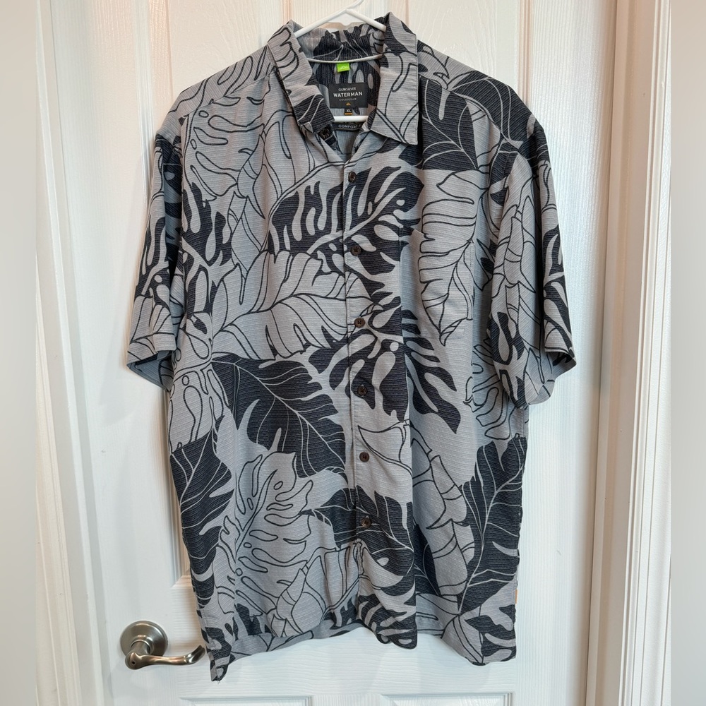Men’s Quicksilver Waterman Hawaiian Shirt Button Down XL Gray Black